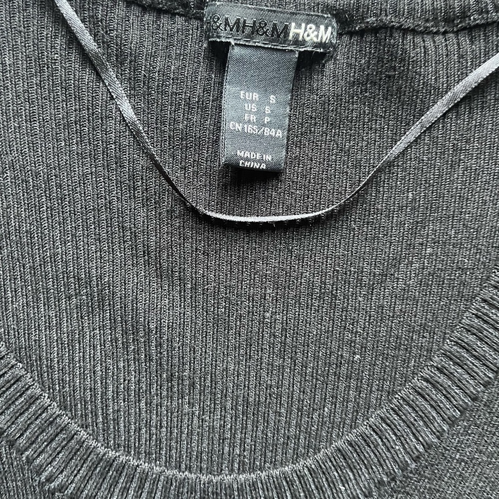 Black Puffy Long Sleeve Mini Sweater Dress Small H&M - Picture 5 of 7